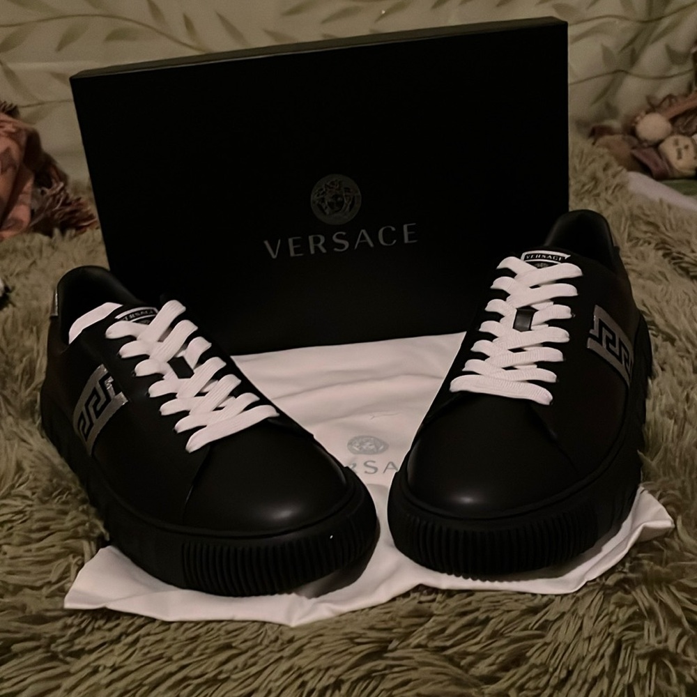 VERSACE EMBROIDERED GRECA SNEAKERS